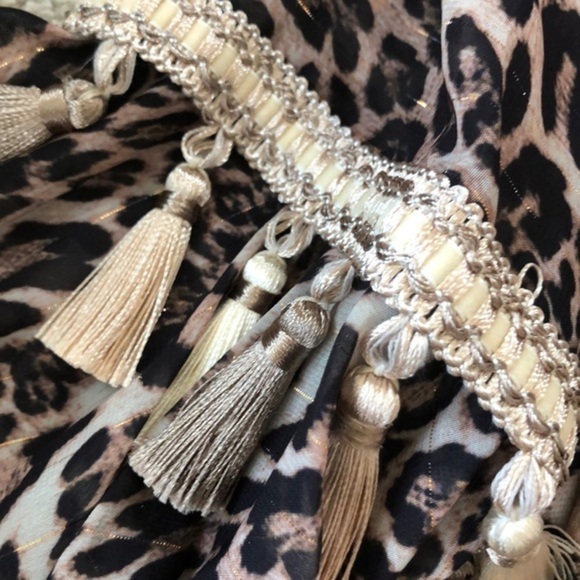 Luxe Moda animal print flowing bell sleve long top - Picture 6 of 8